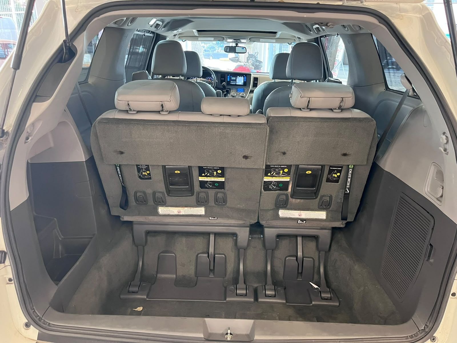 2017 Toyota Sienna 3.5 Xle Piel At