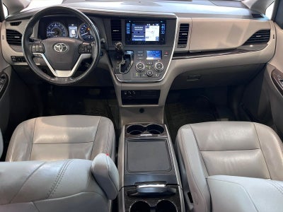 2017 Toyota Sienna 3.5 Xle Piel At