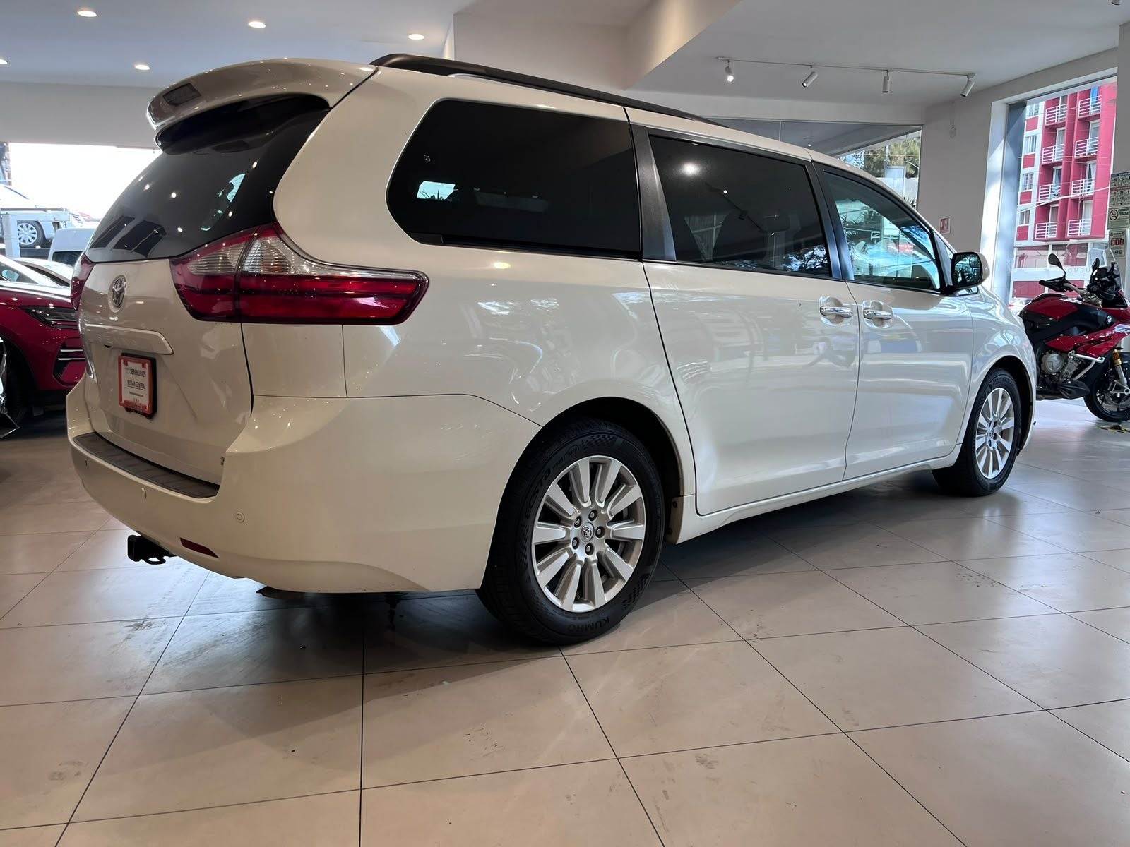 2017 Toyota Sienna 3.5 Xle Piel At