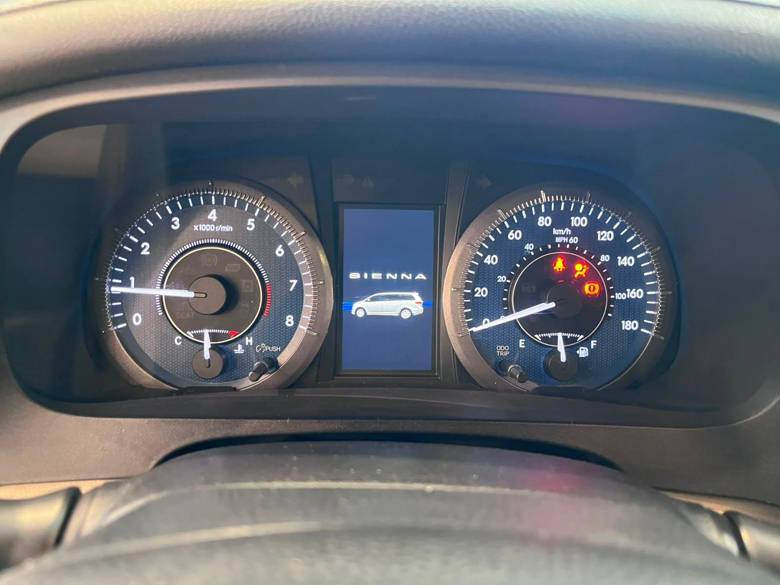2017 Toyota Sienna 3.5 Xle Piel At