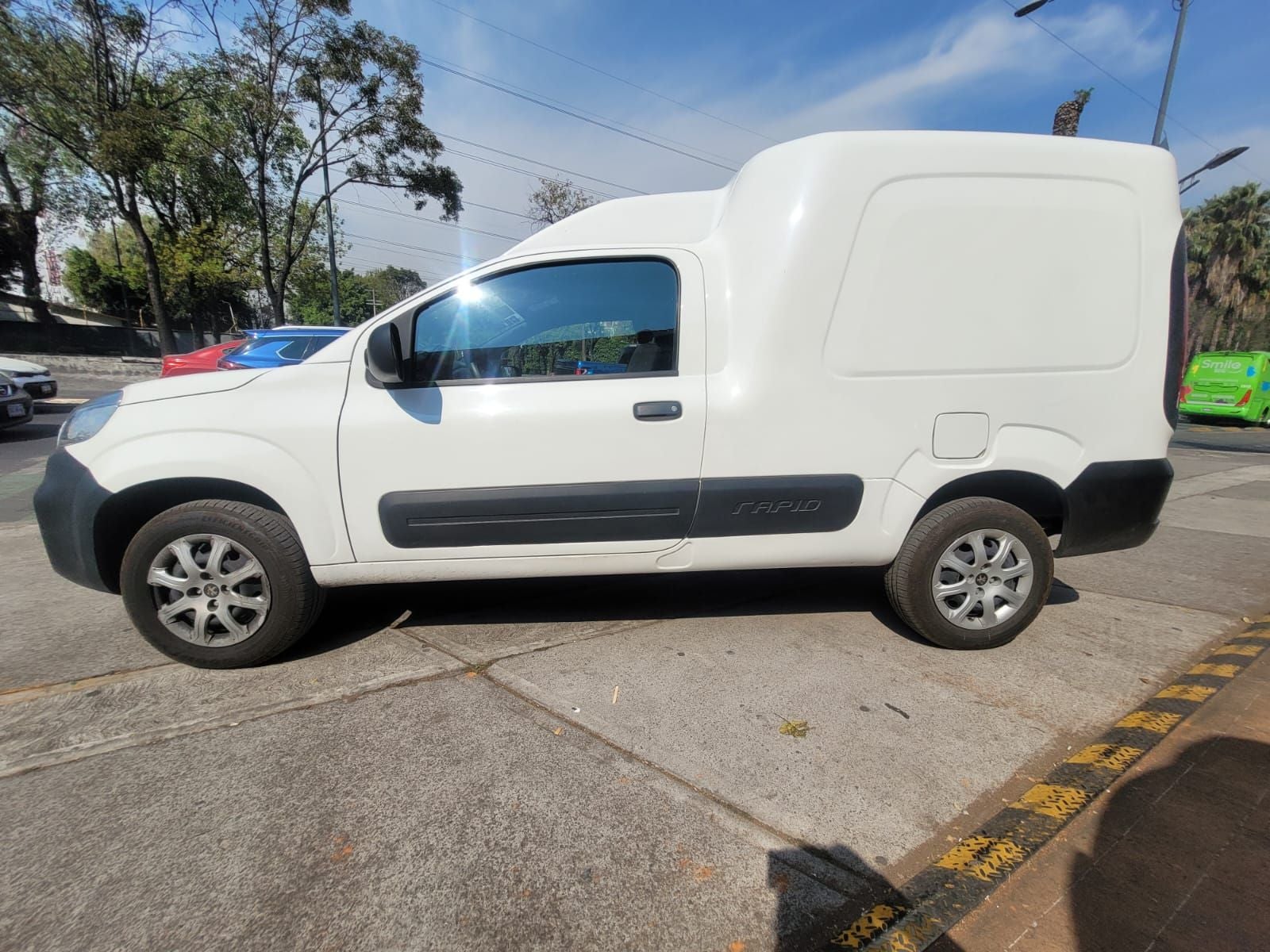 2025 Peugeot Partner 1.2 Rapid Mt