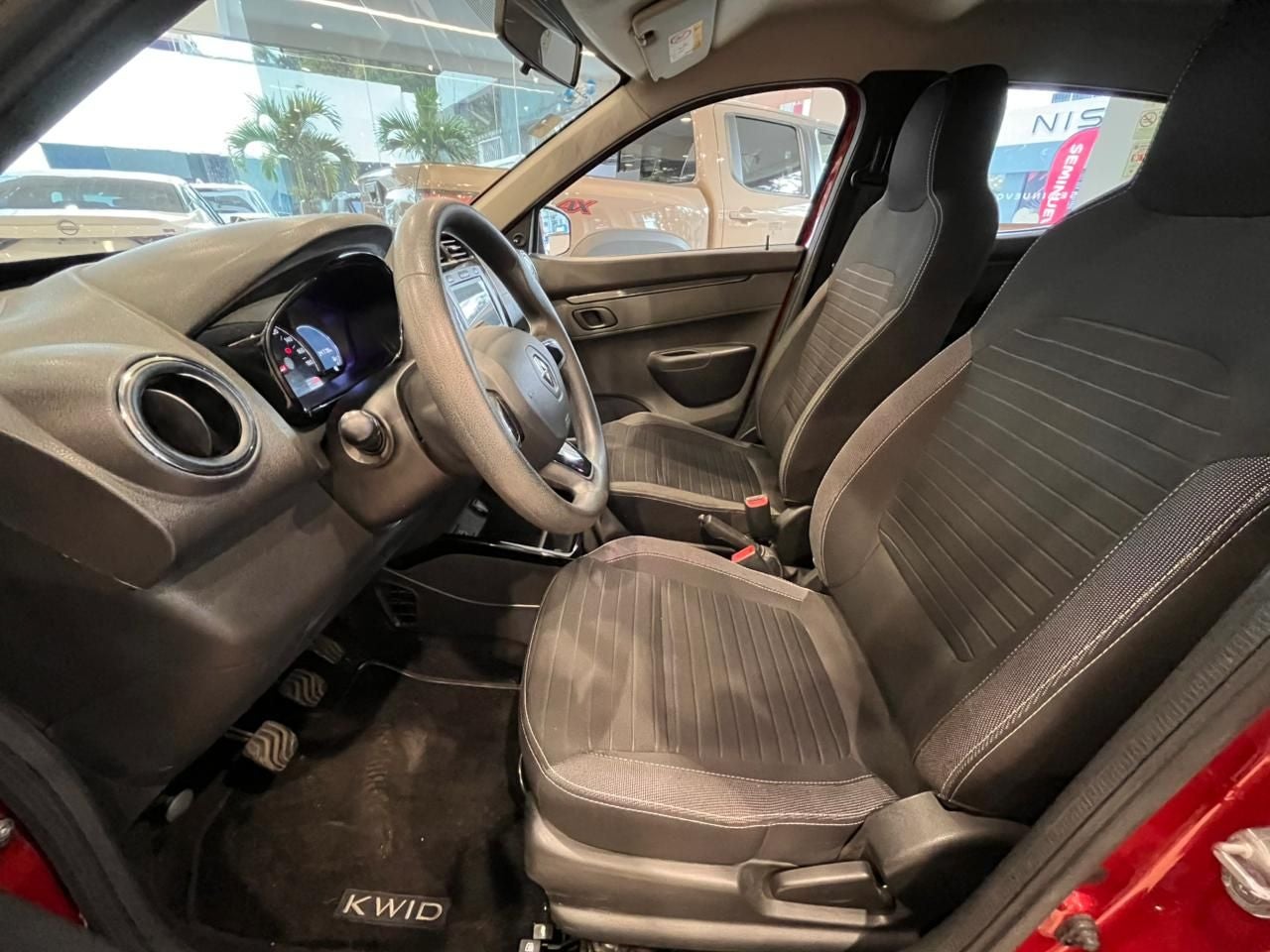 2022 Renault Kwid 1.0 Iconic Mt