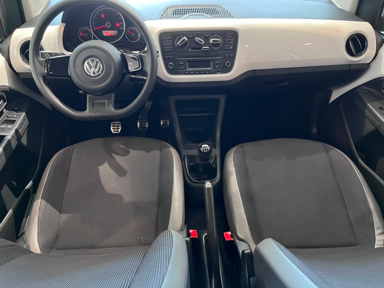 2017 Volkswagen Up! 1.0 High Up Mt