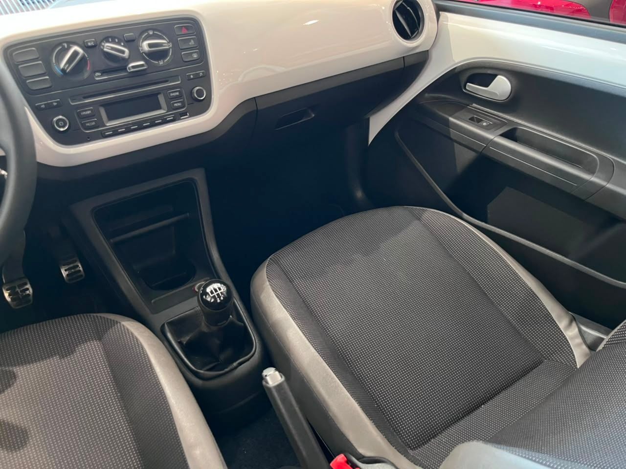 2017 Volkswagen Up! 1.0 High Up Mt