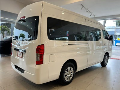 2025 Nissan Urvan 2.5 14 Pasajeros Amplia AA Mt