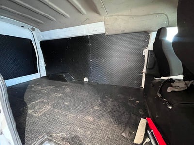 2024 Nissan Urvan 2.5 Panel Amplia AA Mt