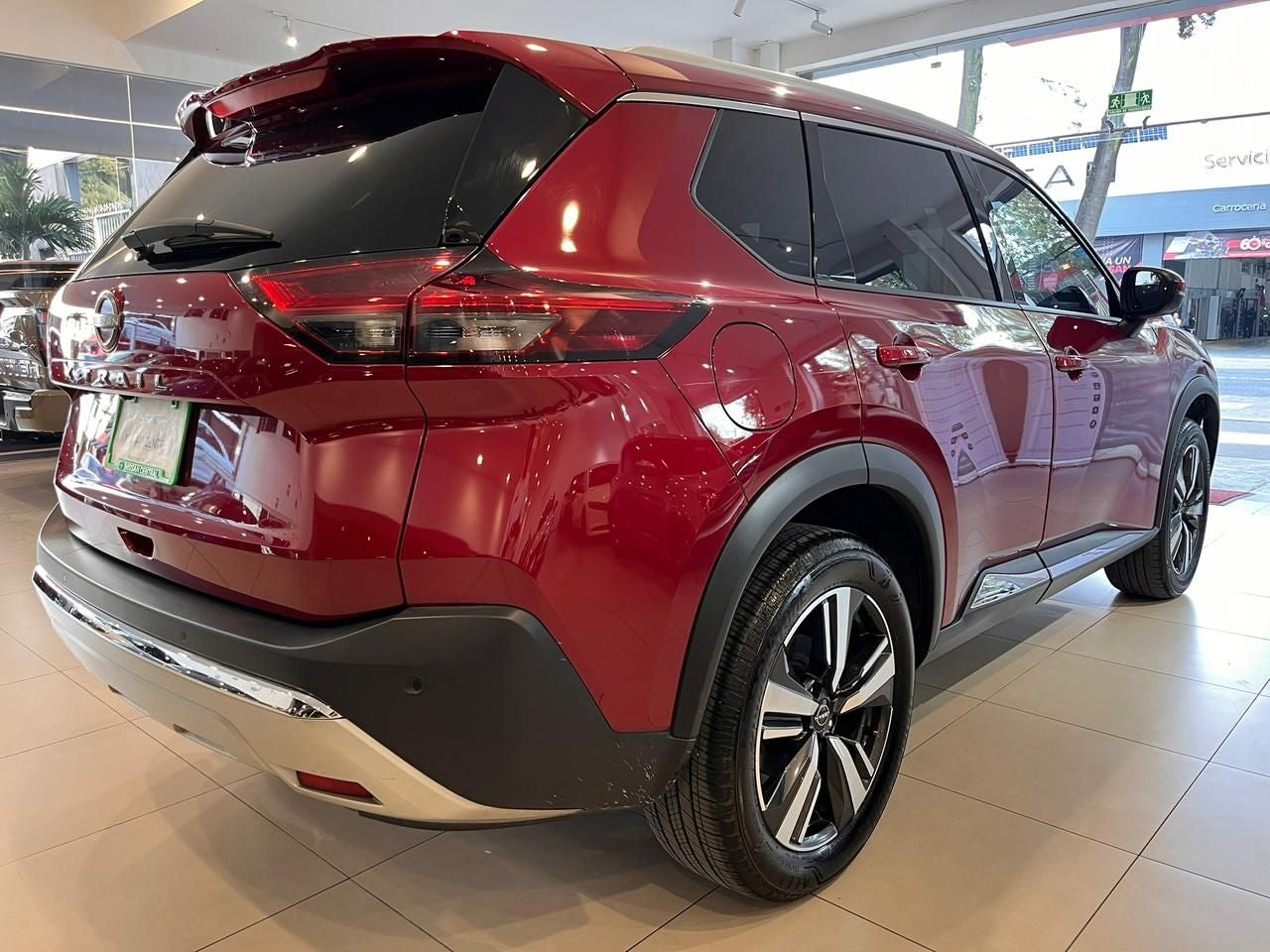 2025 Nissan X-Trail 2.5 Platinum 2F At