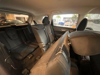 2022 Nissan X-Trail 2.5 Sense 3 Filas Cvt