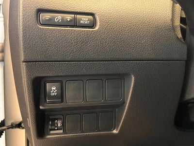 2022 Nissan X-Trail 2.5 Sense 3 Filas Cvt