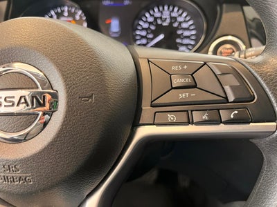 2022 Nissan X-Trail 2.5 Sense 3 Filas Cvt