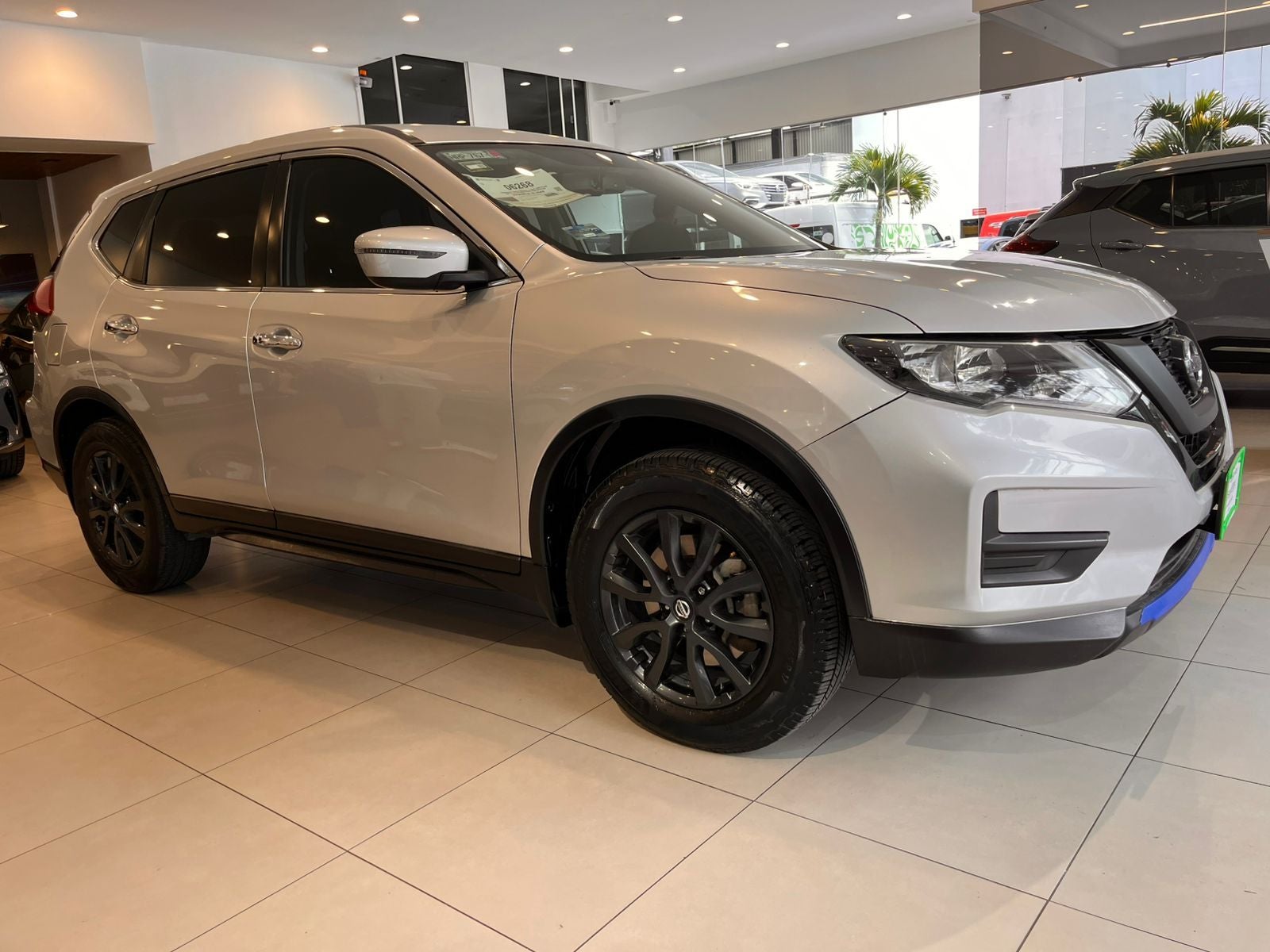 2022 Nissan X-Trail 2.5 Sense 3 Filas Cvt