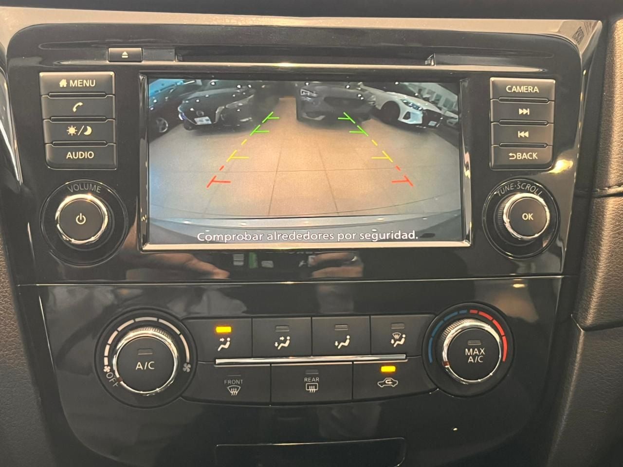 2022 Nissan X-Trail 2.5 Sense 3 Filas Cvt