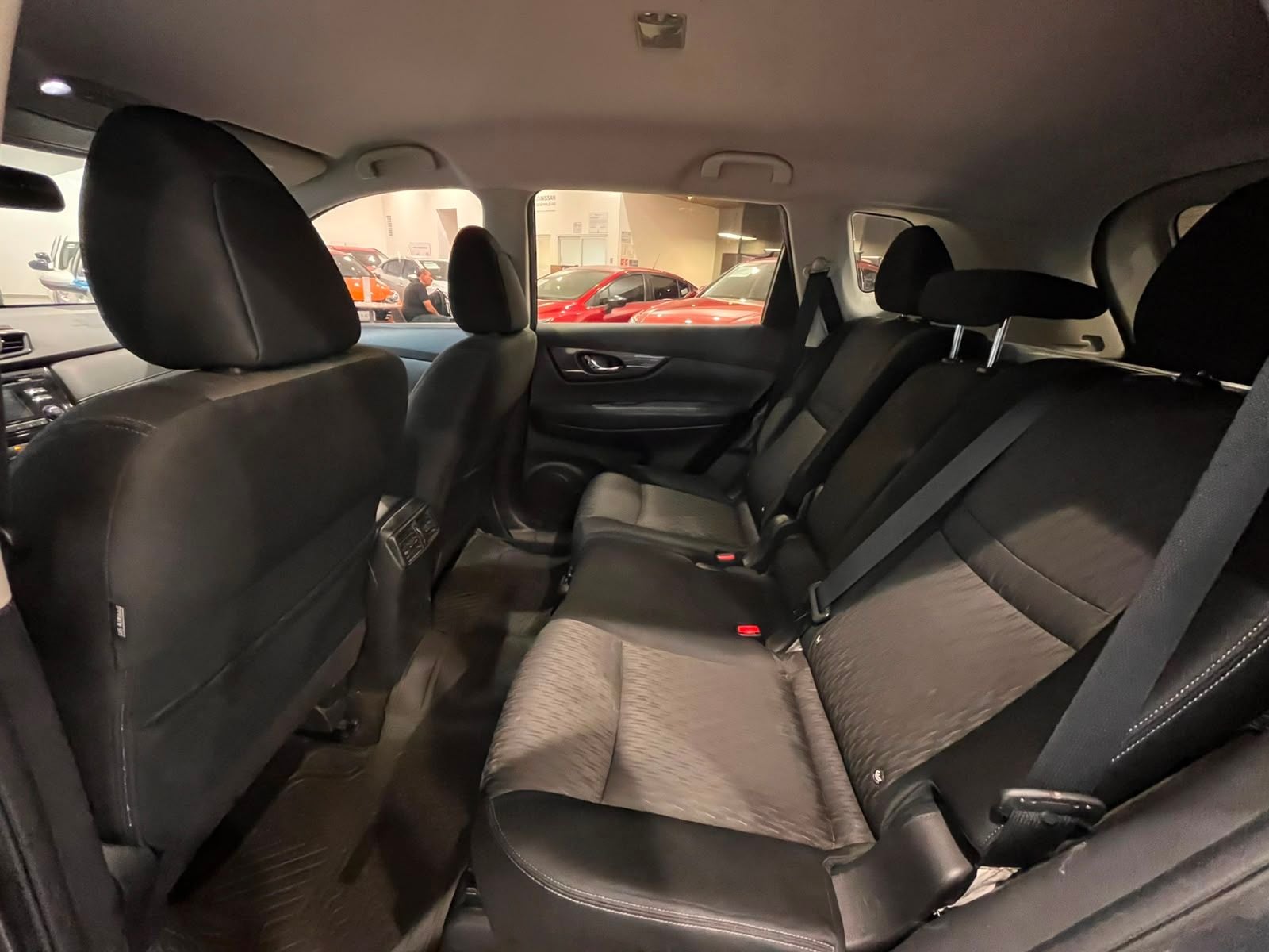 2018 Nissan X-Trail 2.5 Sense 2 Filas Cvt