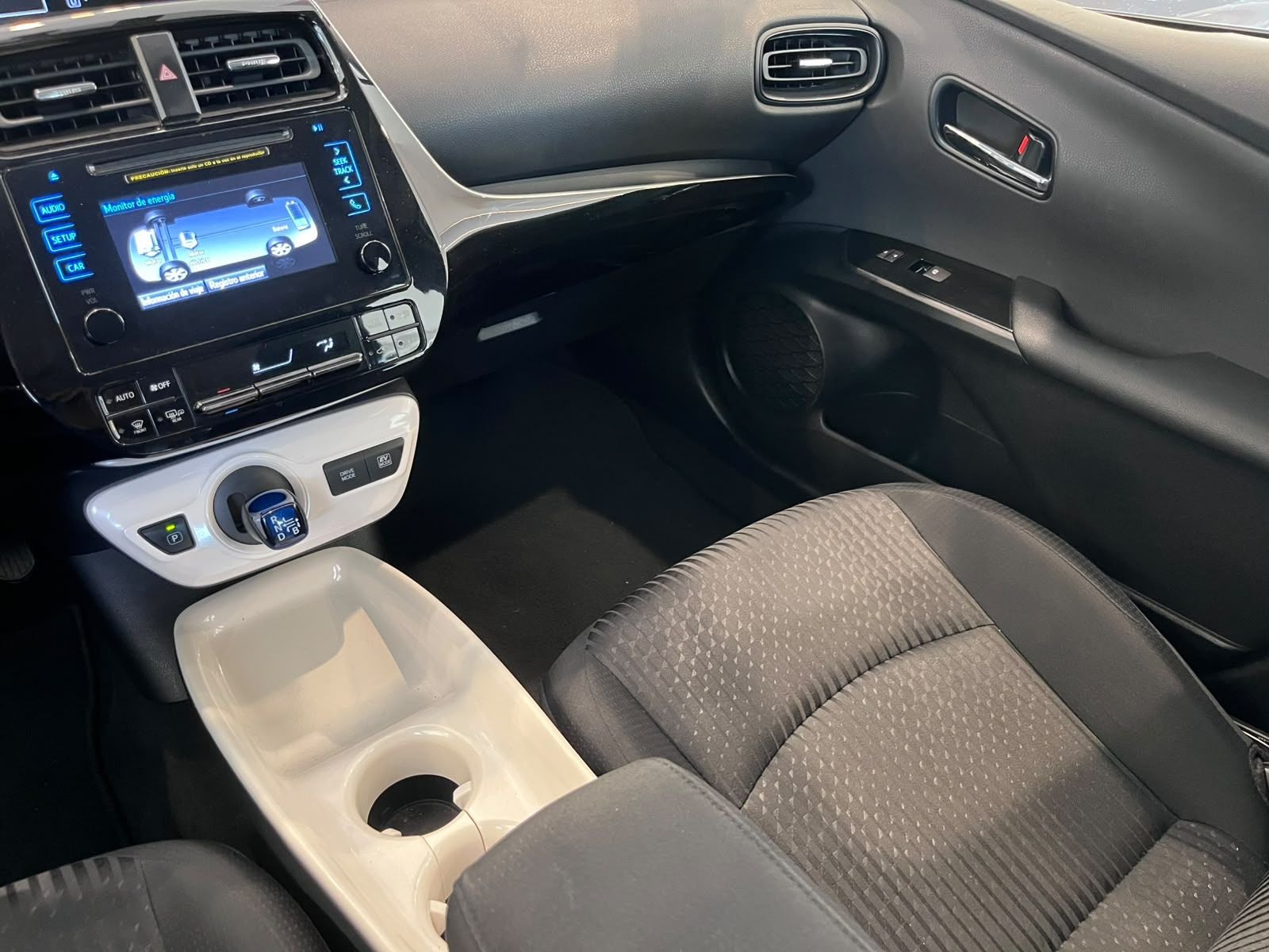 2016 Toyota Prius 1.8 Base Hibrido At