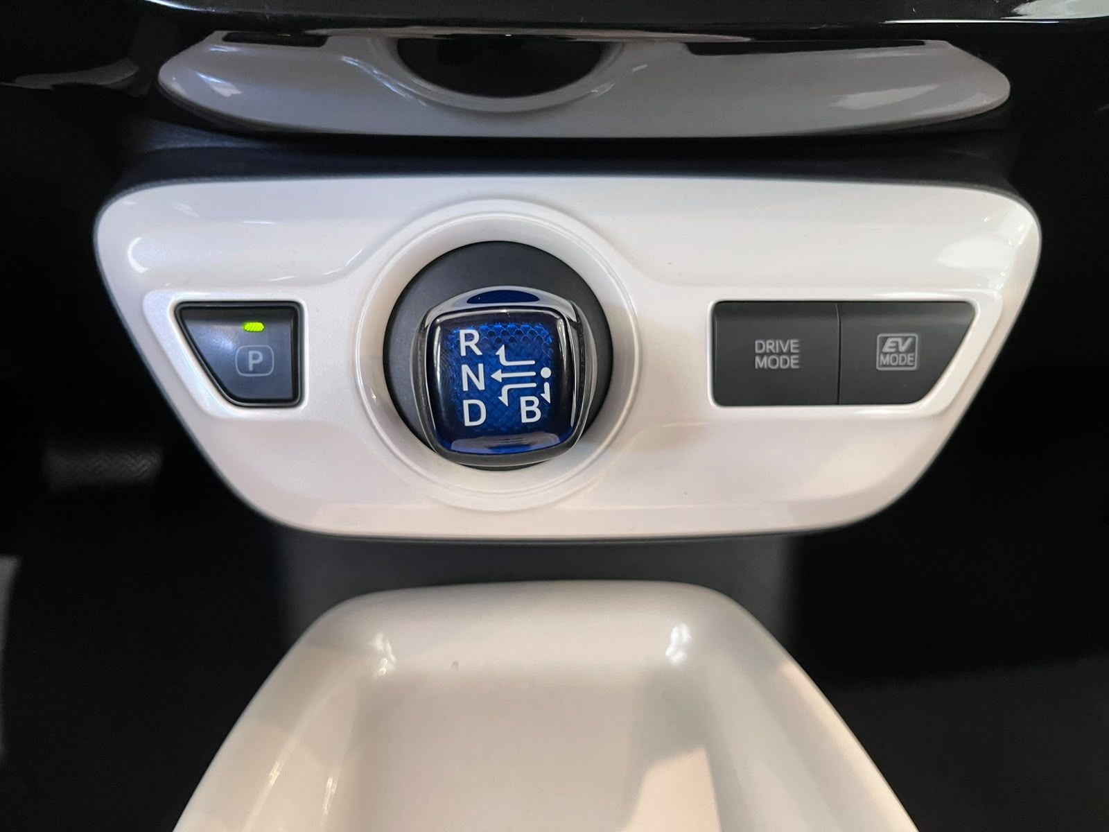 2016 Toyota Prius 1.8 Base Hibrido At