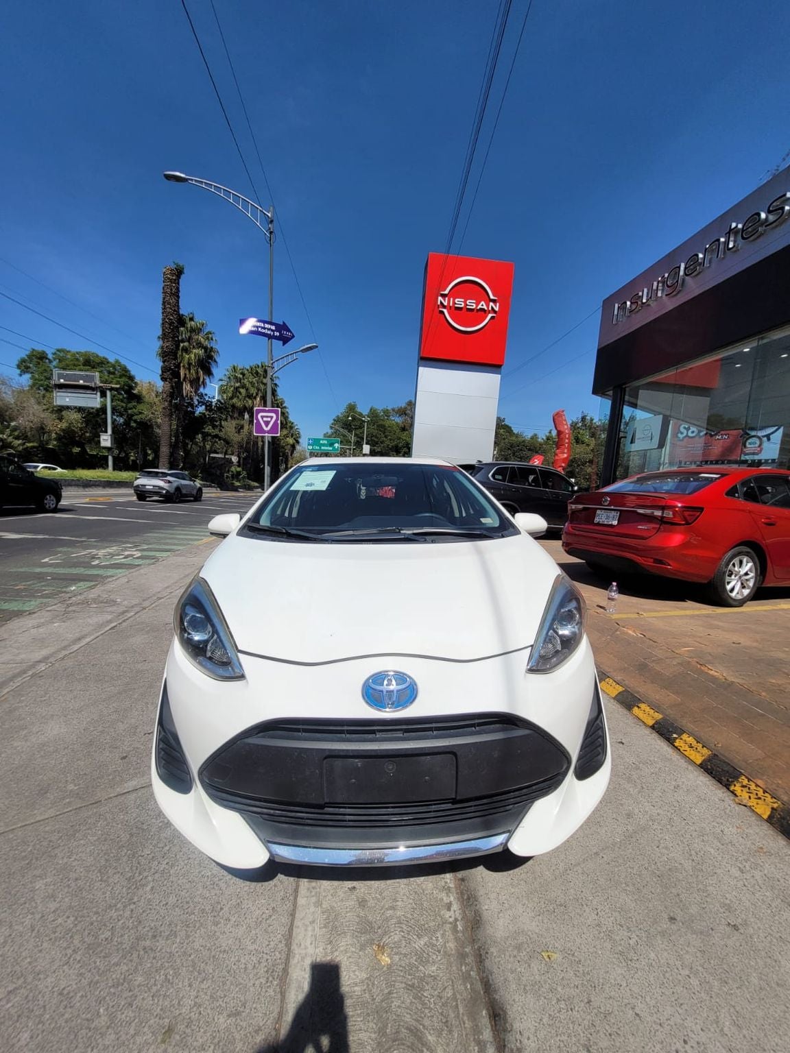 2021 Toyota Prius 1.8 Base Hibrido Cvt