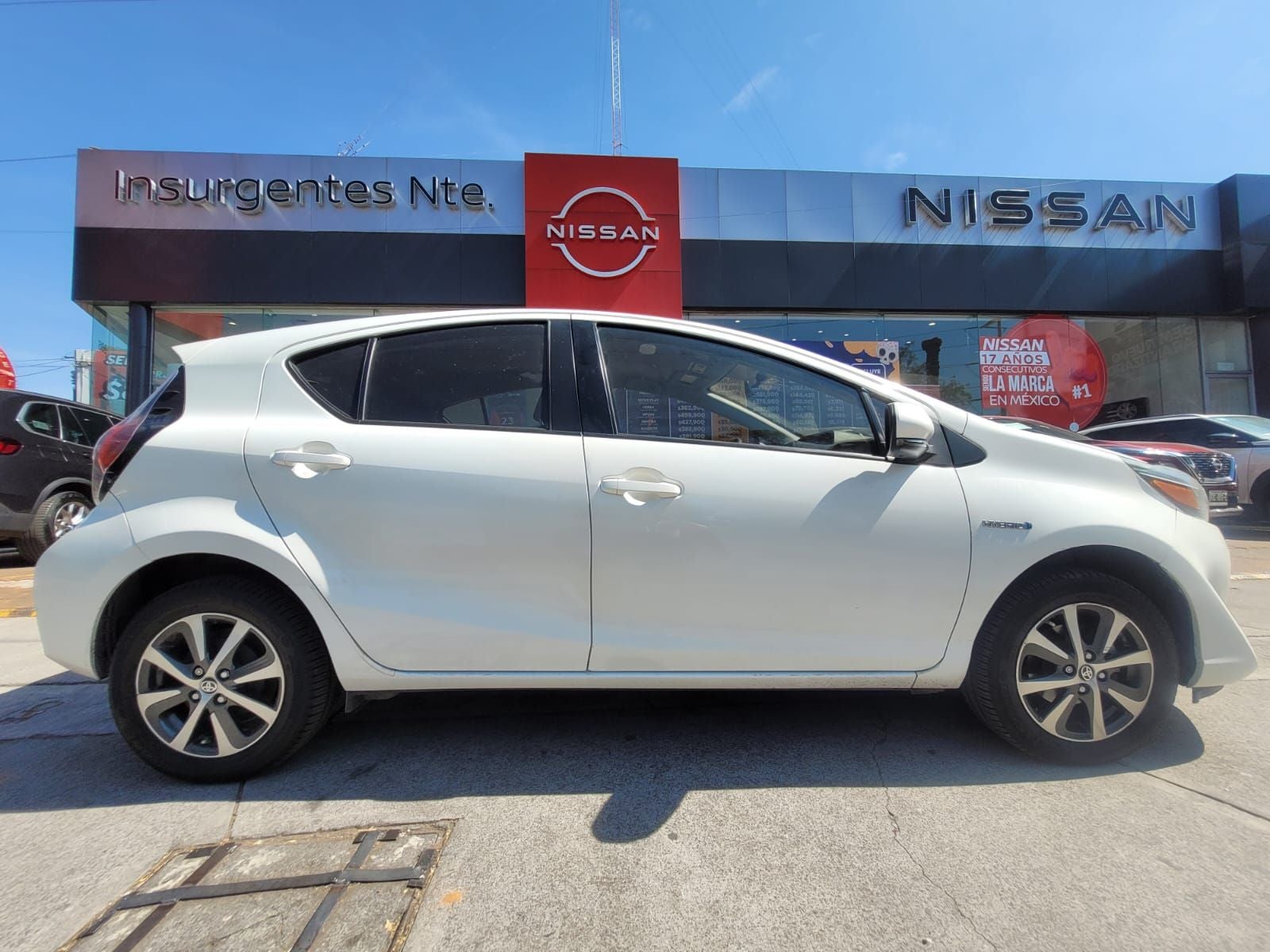 2021 Toyota Prius 1.8 Base Hibrido Cvt