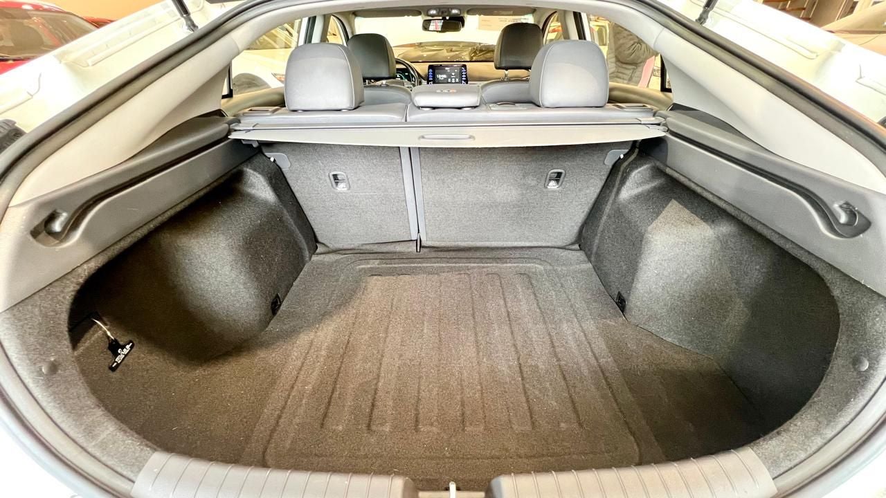 2022 Hyundai Ioniq 1.6 Limited Hybrid At