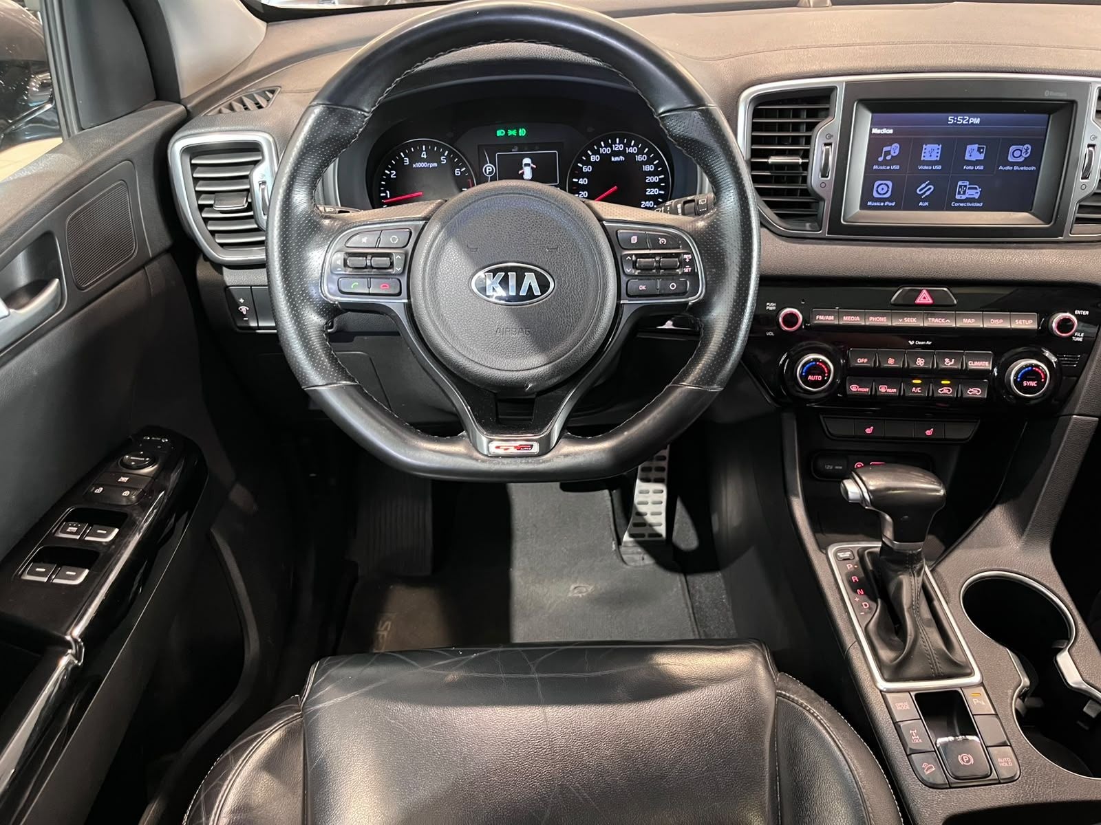 2017 Kia Sportage 2.4 SXL Piel At