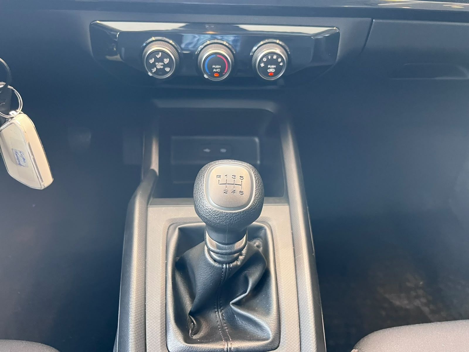 2024 Chevrolet Aveo 1.5 Ls Sedan Mt