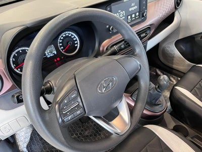 2022 Hyundai Grand i10 1.2 Gl Mid Sedan Mt