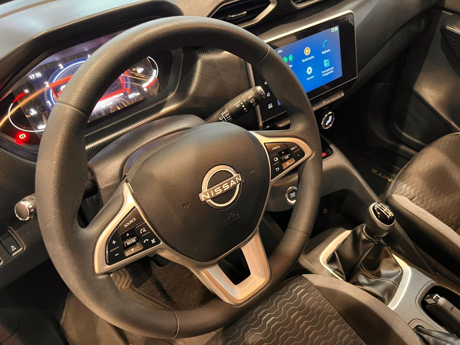 2025 Nissan Magnite 1.0 Advance Mt