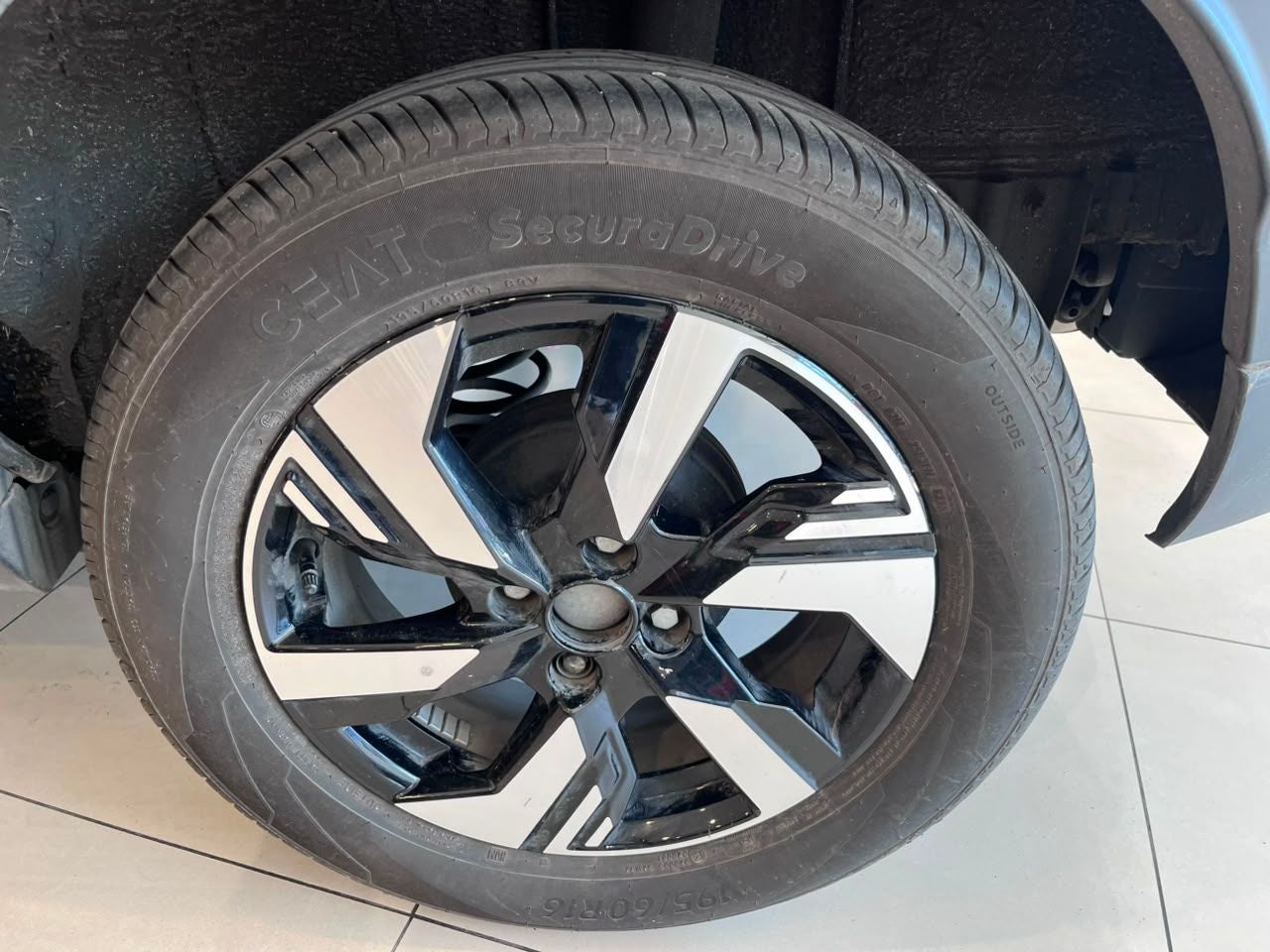2025 Nissan Magnite 1.0 Advance At