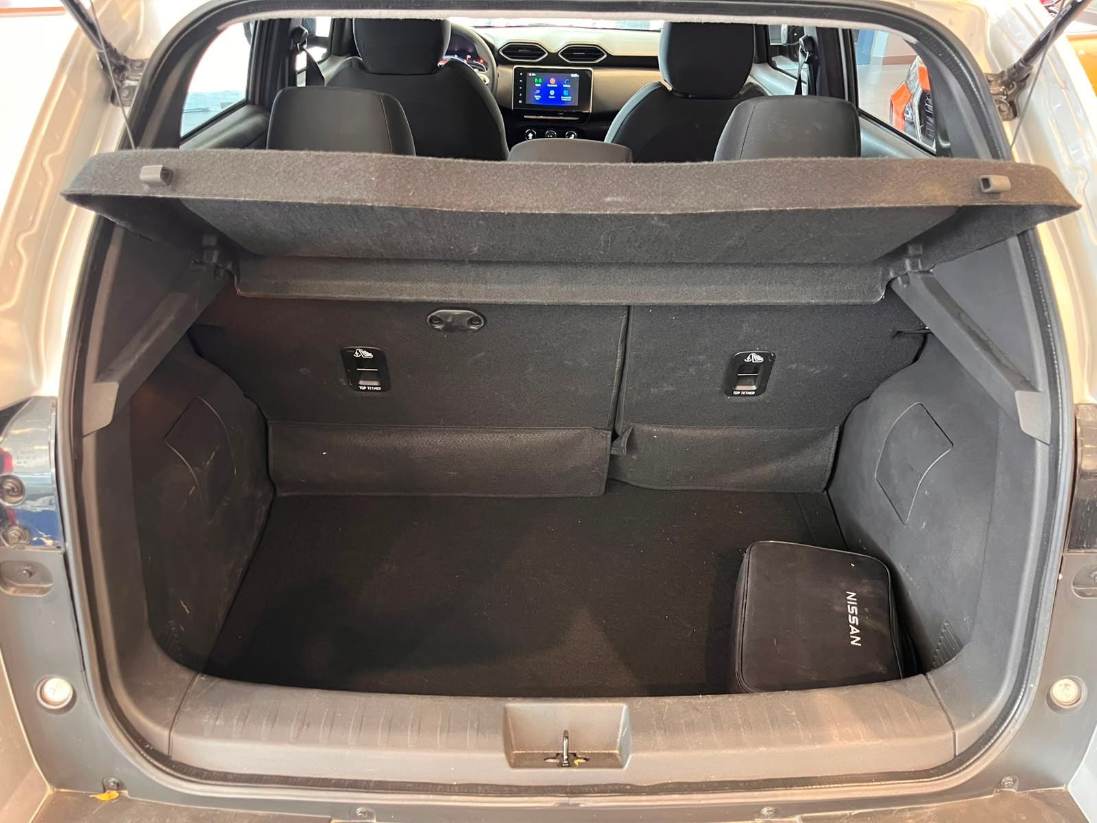 2025 Nissan Magnite 1.0 Advance At
