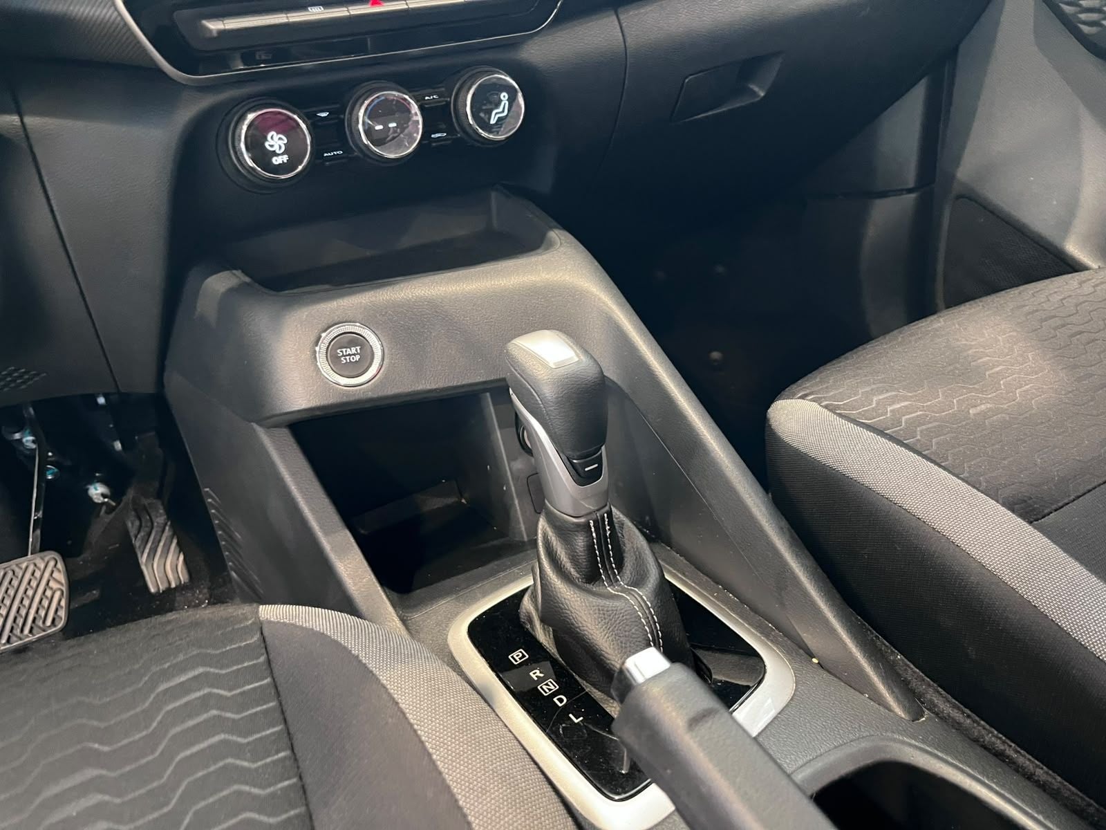 2025 Nissan Magnite 1.0 Advance At