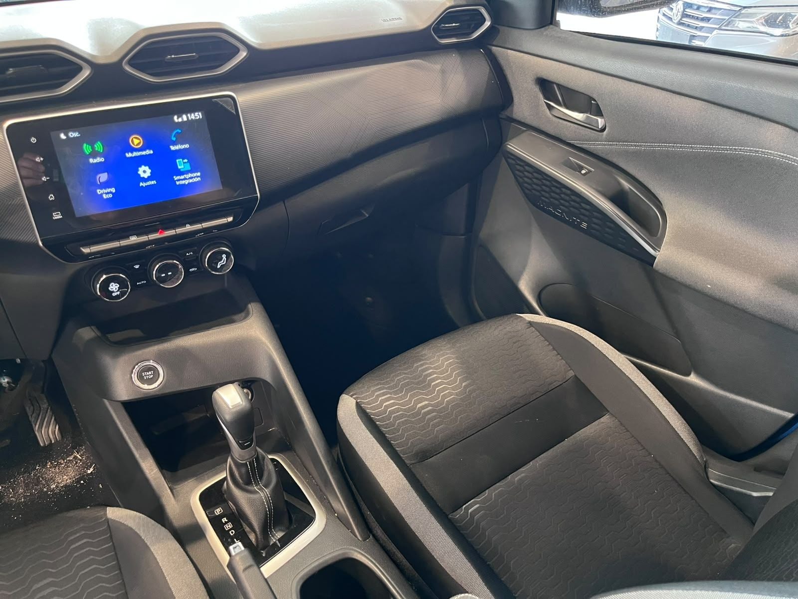 2025 Nissan Magnite 1.0 Advance At