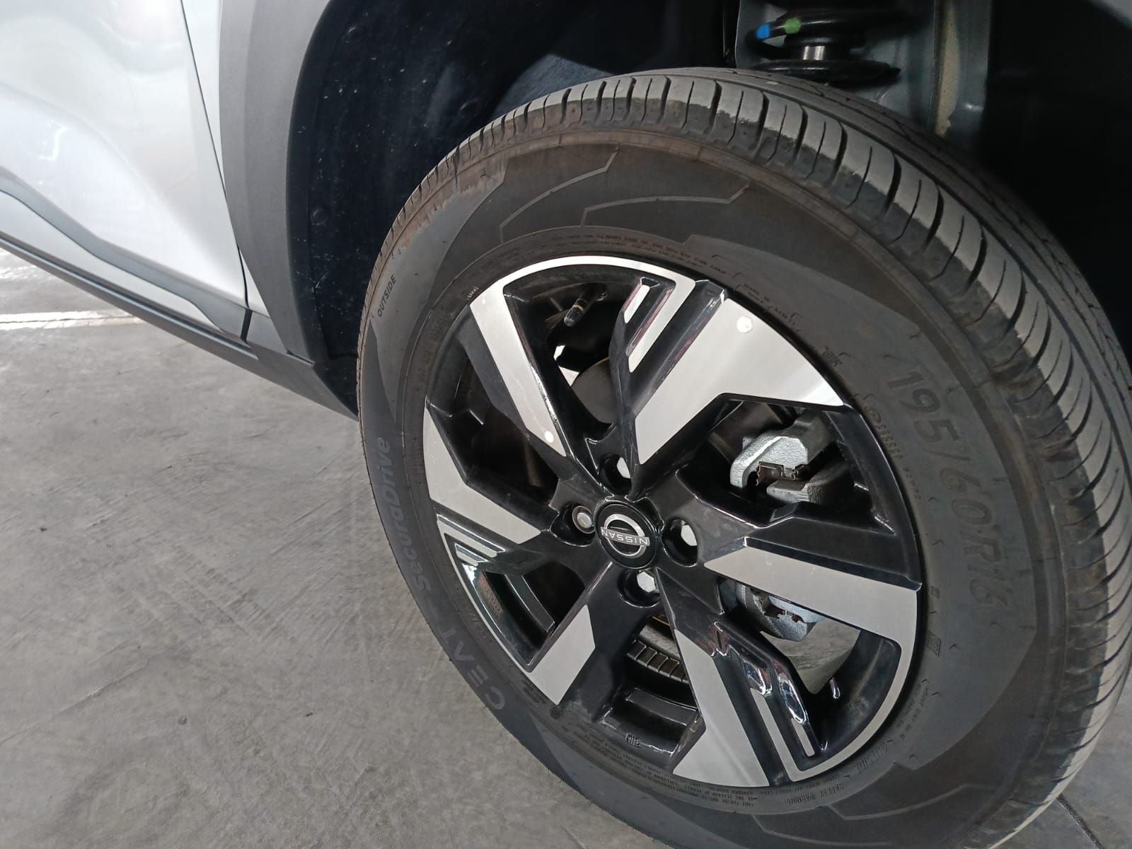 2025 Nissan Magnite 1.0 Exclusive At