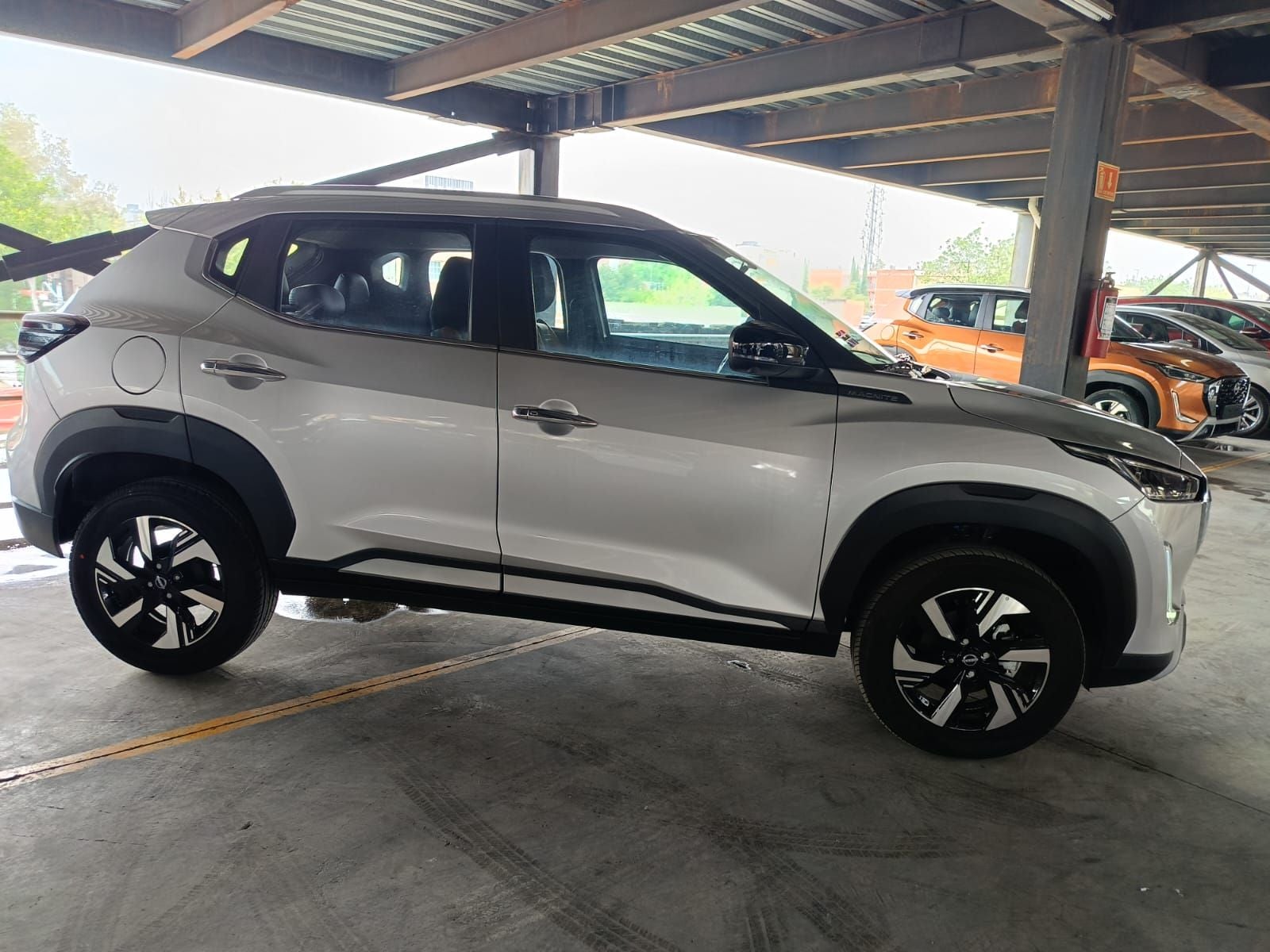 2025 Nissan Magnite 1.0 Exclusive At