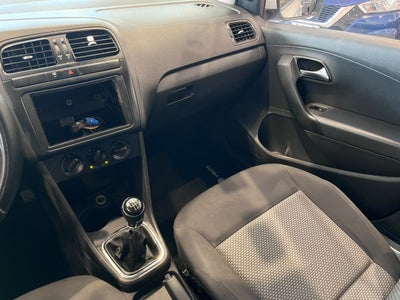 2017 Volkswagen Vento 1.6 Startline Mt
