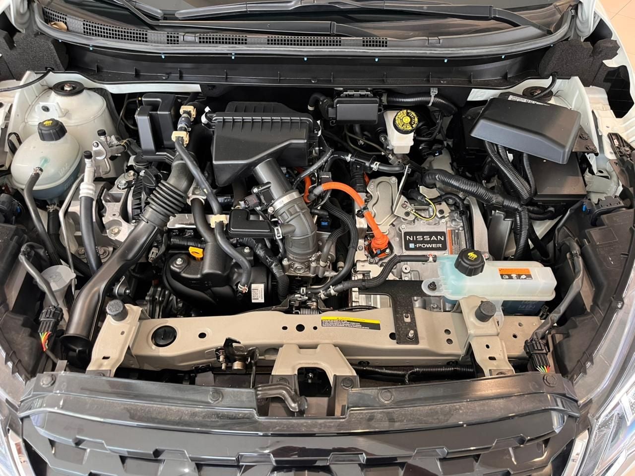 2024 Nissan Kicks E-Power Platinum At
