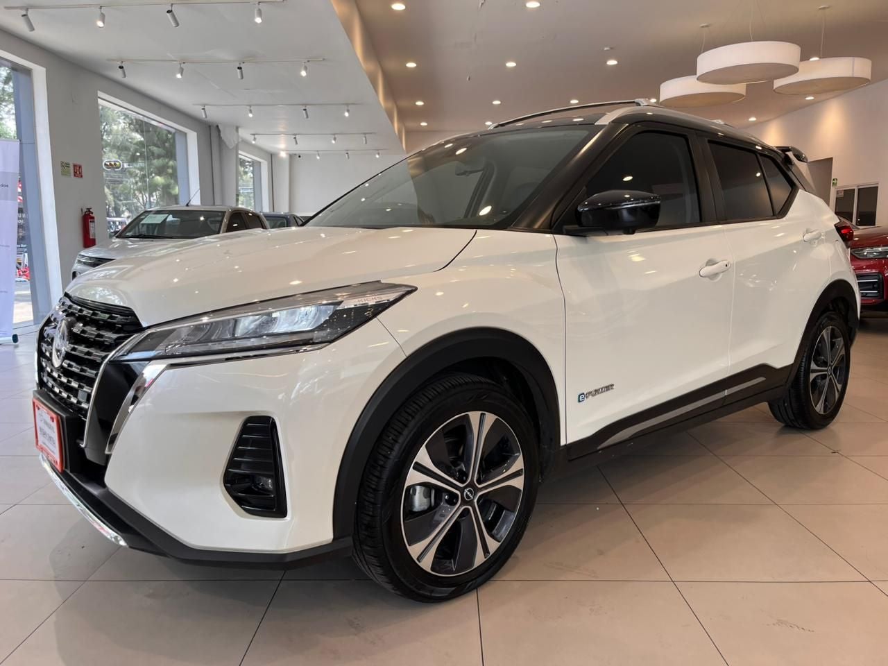 2024 Nissan Kicks E-Power Platinum At
