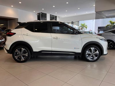 2024 Nissan Kicks E-Power Platinum At