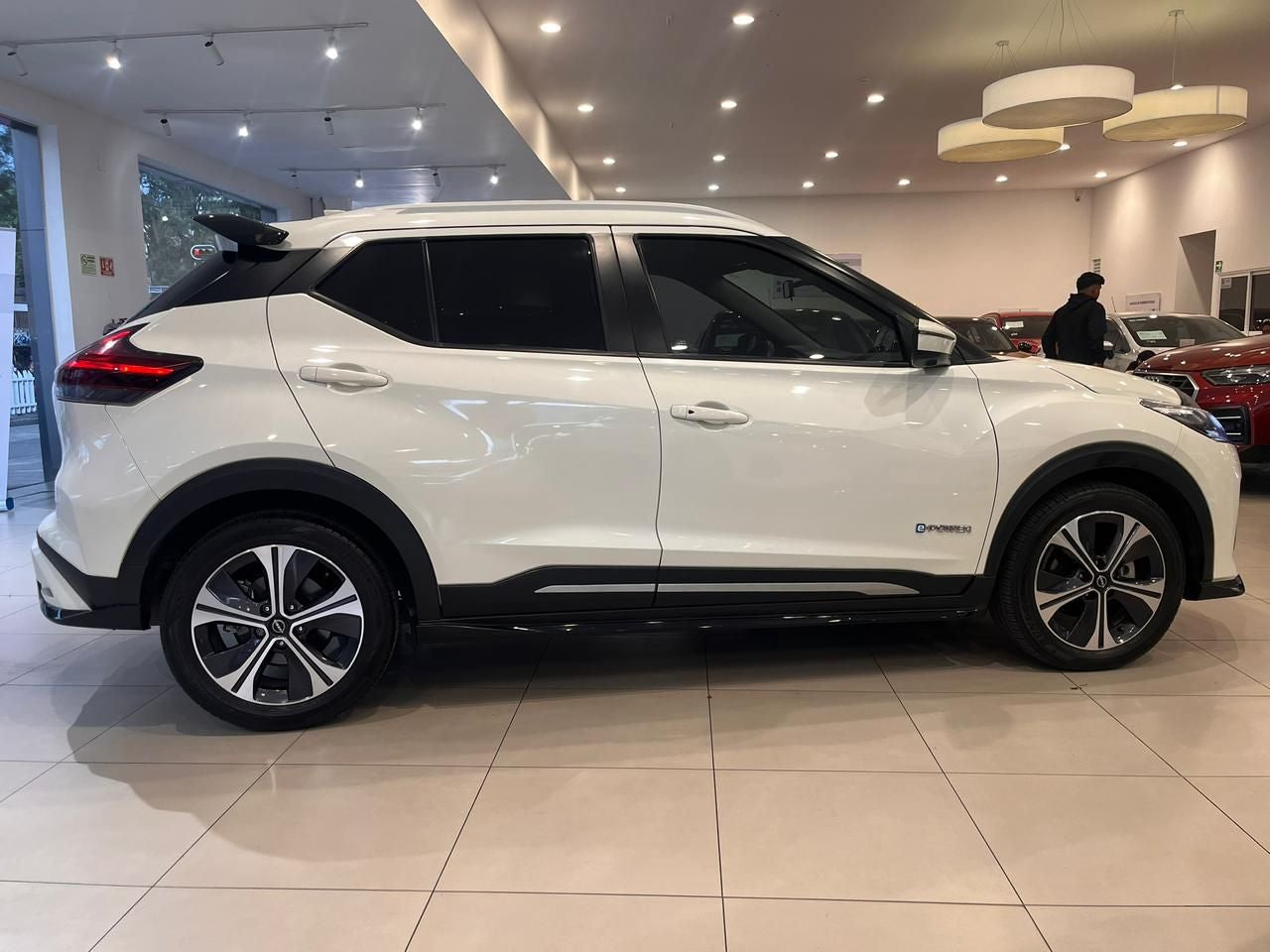2024 Nissan Kicks E-Power Platinum At