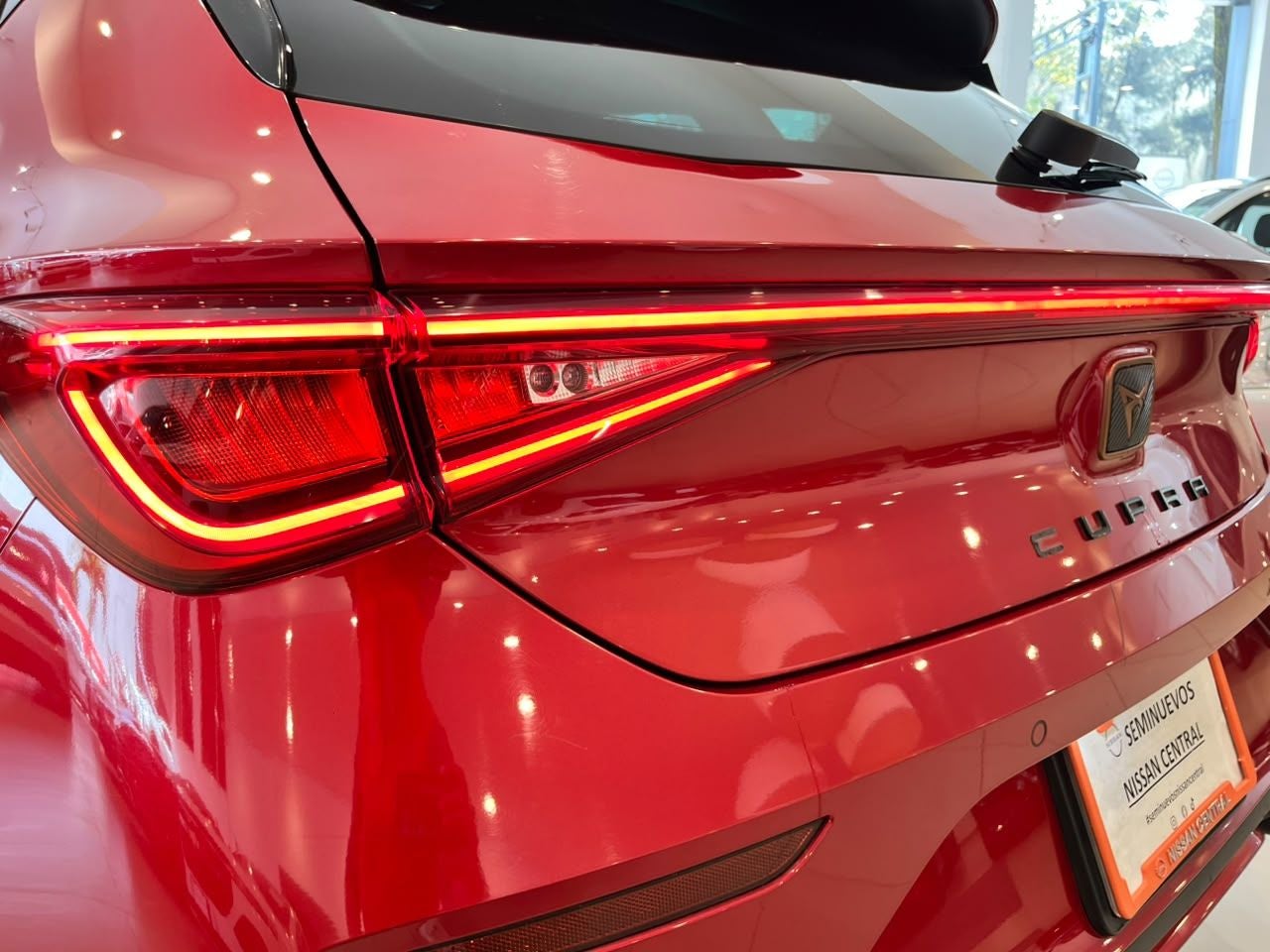 2021 Cupra Leon 2.0 300 High At