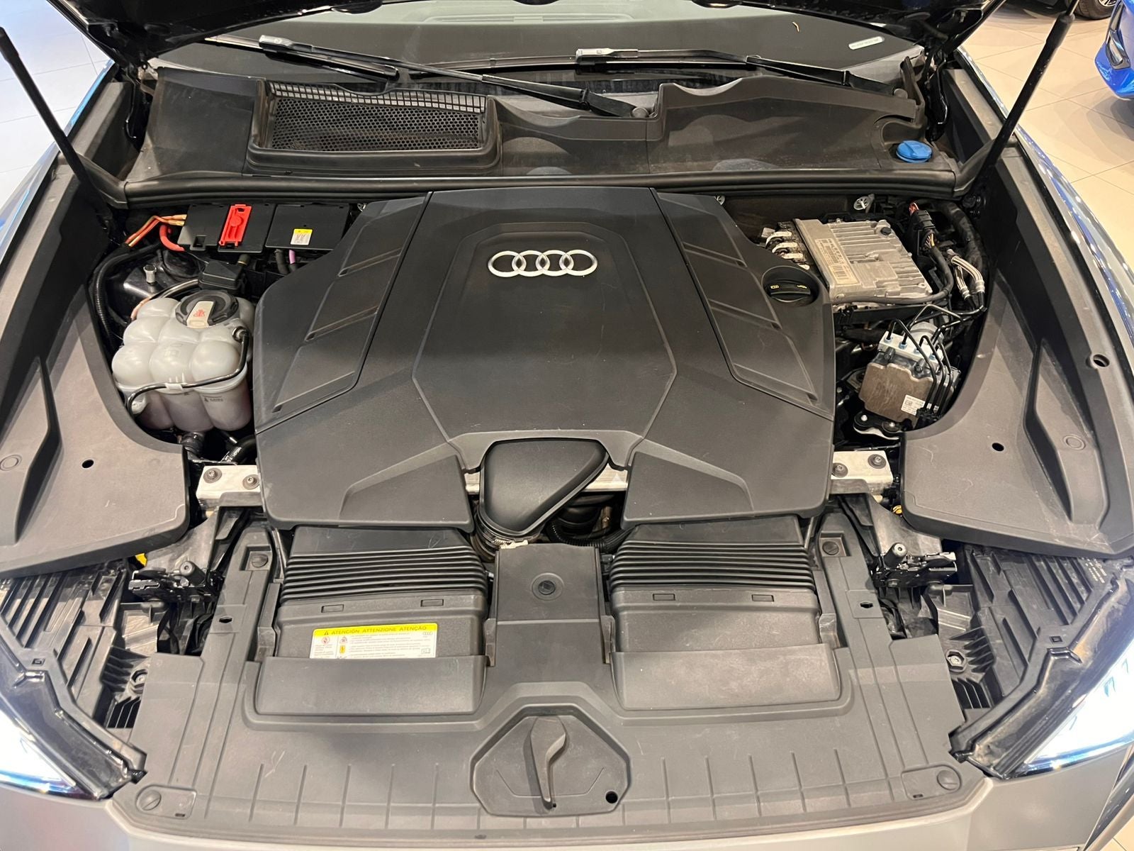 2019 Audi Q8 3.0 V6 S Line Mild Hybrid 5 Pasajeros At