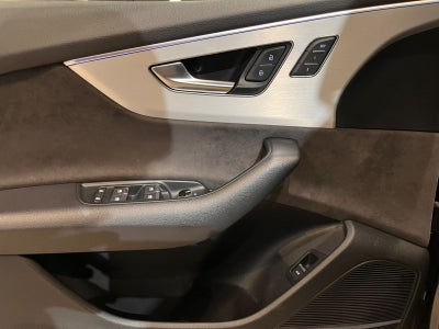 2019 Audi Q8 3.0 V6 S Line Mild Hybrid 5 Pasajeros At