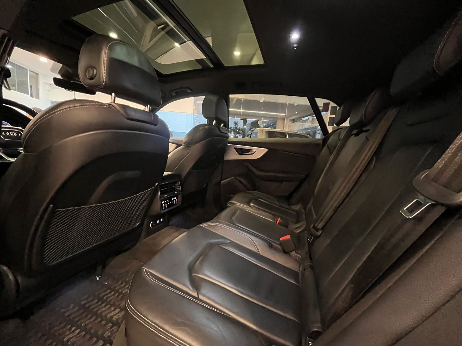 2019 Audi Q8 3.0 V6 S Line Mild Hybrid 5 Pasajeros At