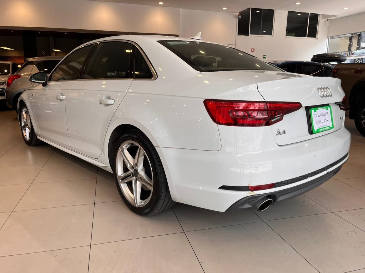 2017 Audi A4 2.0 S Line At