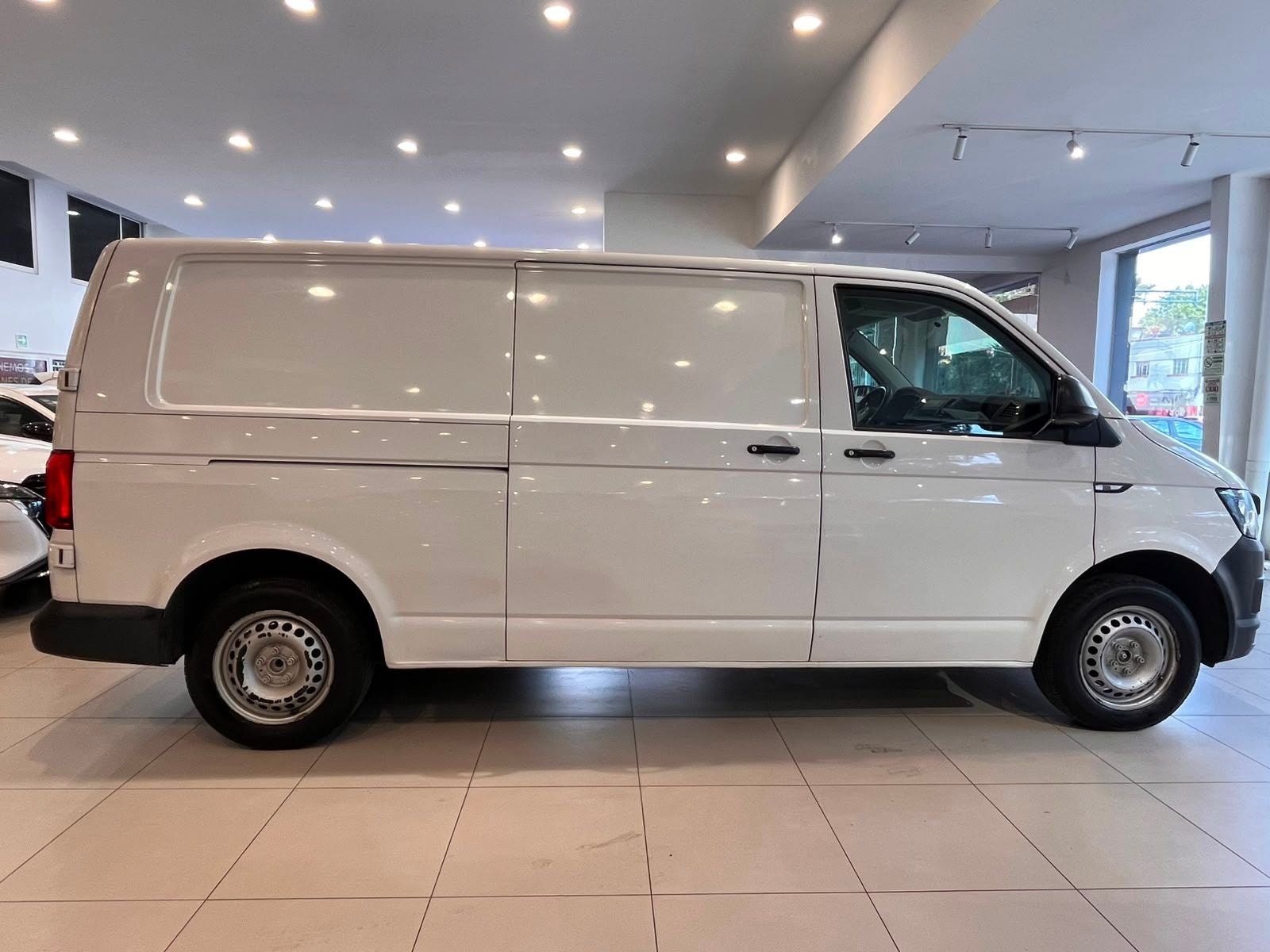 2019 Volkswagen Transporter 2.0 Cargo Van Mt