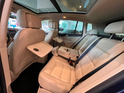 2017 Volkswagen Tiguan 2.0 T Track & Fun Tiptronic At