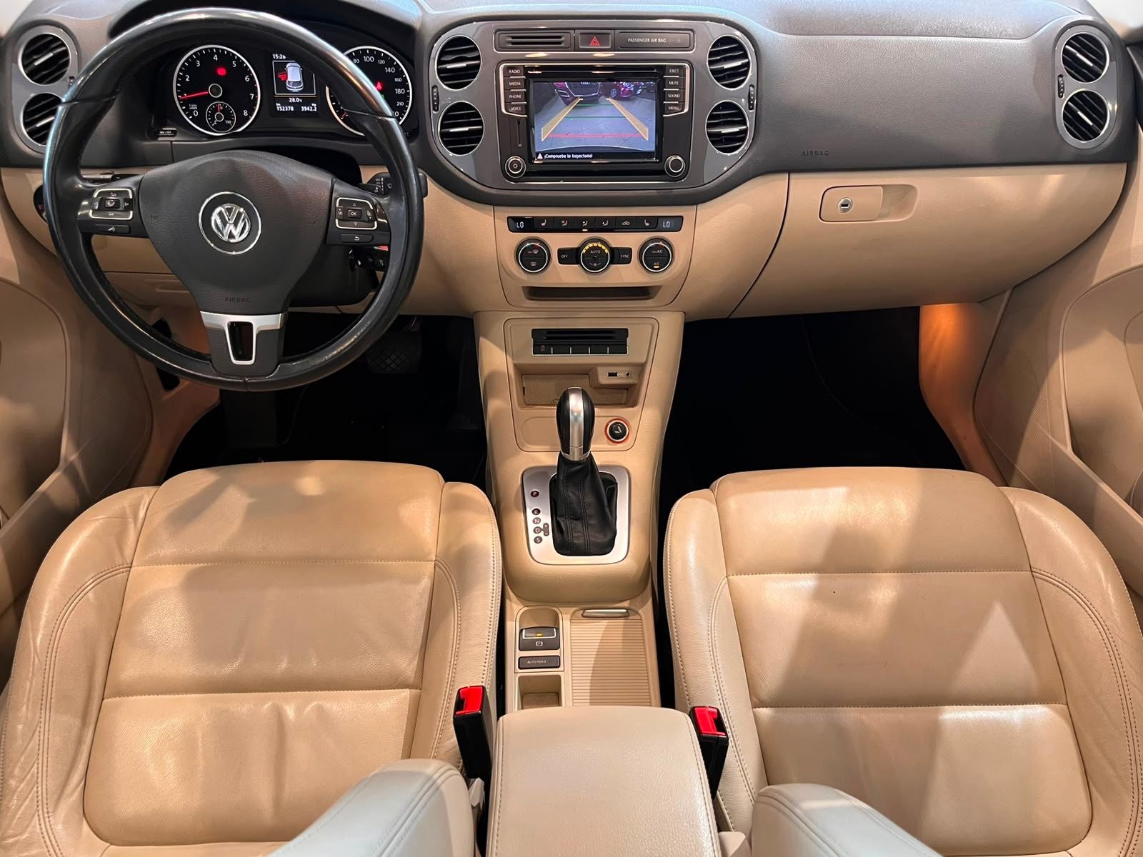 2017 Volkswagen Tiguan 2.0 T Track & Fun Tiptronic At